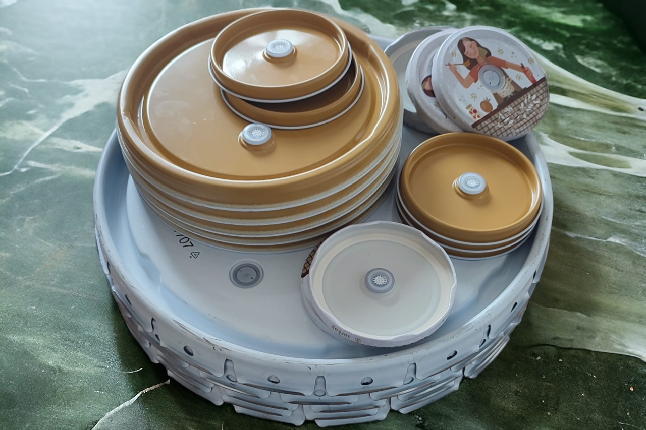 Teneke Sibobu ( Valfi )